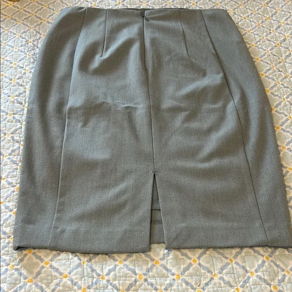 Express Gray Pencil Skirt Knee-Length Work - Picture 3 of 4